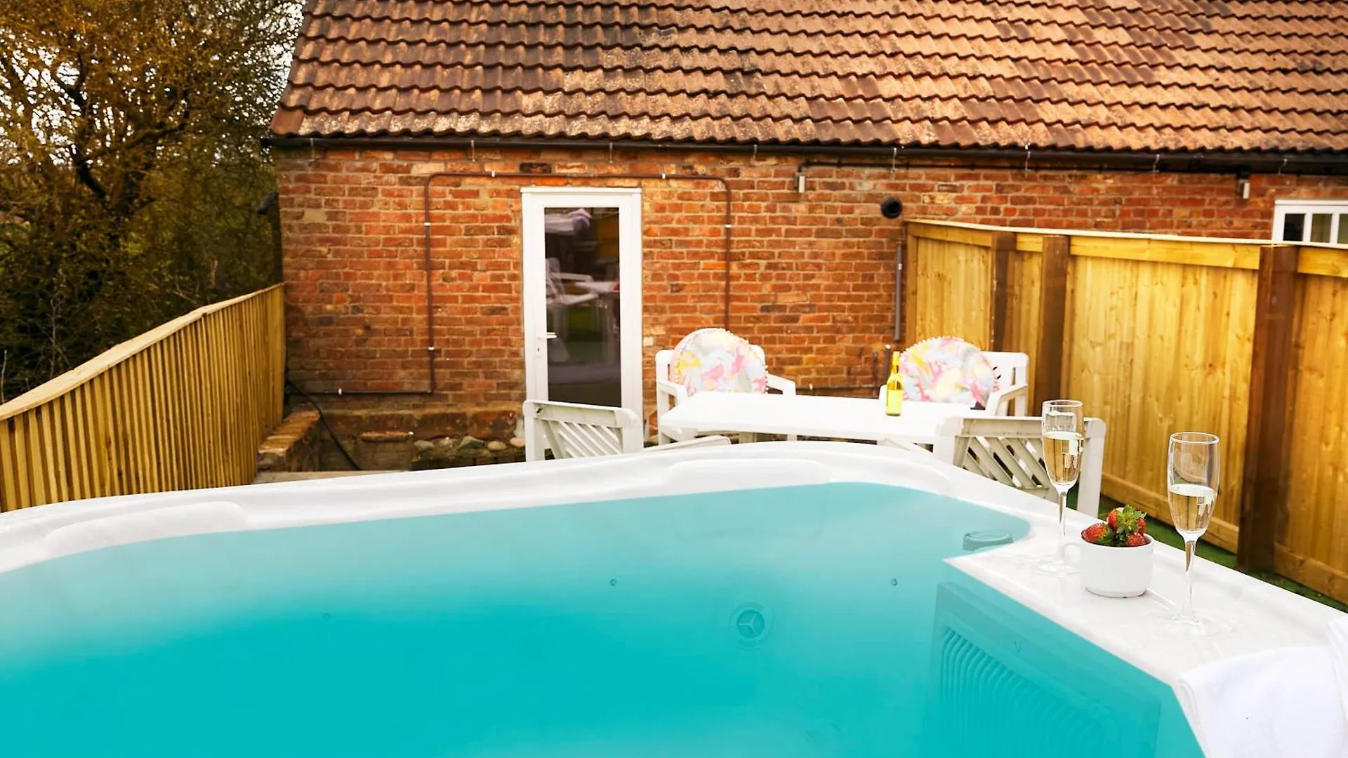 Bramble Barn - Private Sauna And Hot Tub 法利 英国